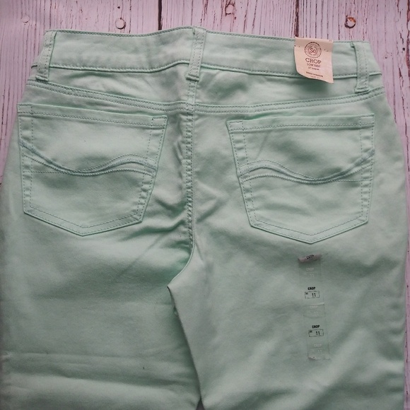 So Women Denim Capris Sz 11 - Picture 4 of 5